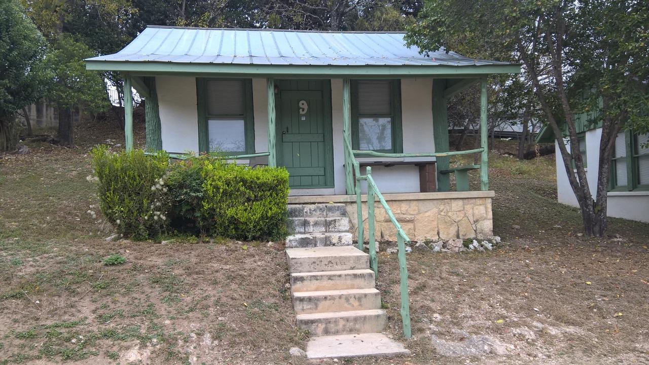 River Front Motel Bandera Extérieur photo